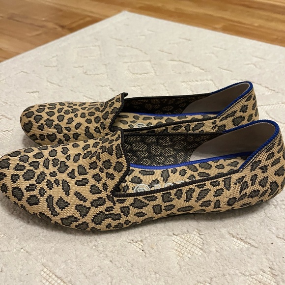 Rothy’s Loafers Animal Print Size 8 - Picture 2 of 6
